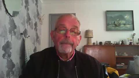 Snapshot of champers37 chatting on 05-11-26, 12:44 Champers online show from 05-11-26, 12:44