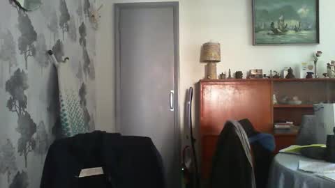 Snapshot of champers37 chatting on 05-14-26, 05:09 Champers online show from 05-14-26, 05:09