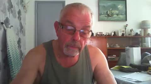 Snapshot of champers37 chatting on 05-27-26, 08:55 Champers online show from 05-27-26, 08:55