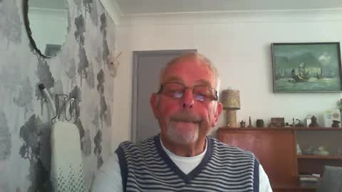 Champers online show from 07-04-26, 07:58