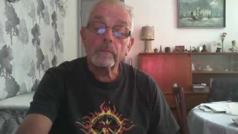 Champers online show from 07-31-26, 09:52
