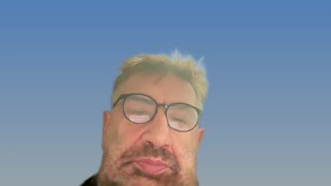 Snapshot of champsex305610 chatting on 01-08-25, 04:34 champsex305610 online show from 01-08-25, 04:34