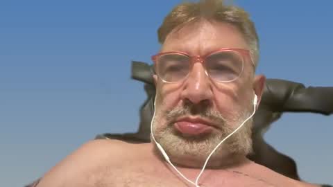 Snapshot of champsex305610 chatting on 02-15-25, 06:55 champsex305610 online show from 02-15-25, 06:55