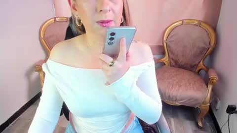          online show from 07-17-26, 04:45