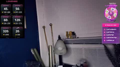 Snapshot of chanelmaxxx chatting on 01-28-25, 04:08 ChanelMaxxx online show from 01-28-25, 04:08