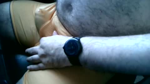 Snapshot of chang92543 chatting on 04-25-26, 10:40 chang92543 online show from 04-25-26, 10:40