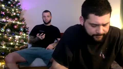 Snapshot of change340 chatting on 12-08-24, 01:13 TATS AND TANNED online show from 12-08-24, 01:13