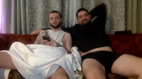 Snapshot of change340 chatting on 02-06-25, 02:11 TATS AND TANNED online show from 02-06-25, 02:11