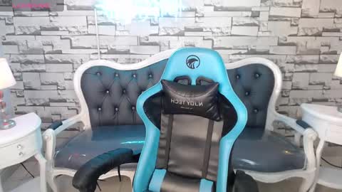 channel_blonde_a online show from 12-15-24, 10:39