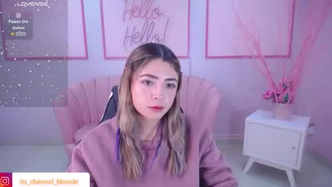 channel_blonde_a online show from 12-30-24, 04:51