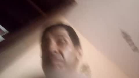 Snapshot of chanok33 chatting on 09-23-25, 10:29 chanok33 online show from 09-23-25, 10:29