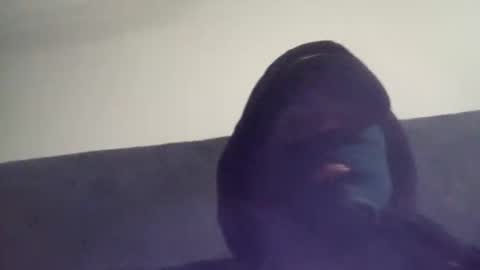 Snapshot of chanok33 chatting on 12-18-25, 03:12 chanok33 online show from 12-18-25, 03:12