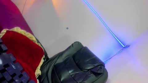 chantal_fuck online show from 05-15-26, 10:50