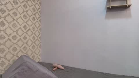 Raquel  online show from 01-31-25, 12:18