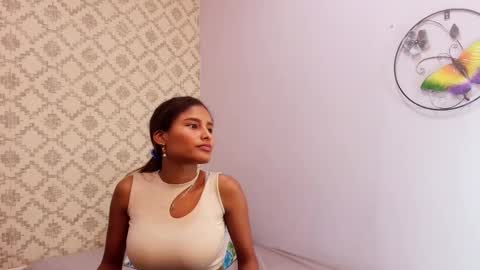 Raquel  online show from 09-12-25, 02:17