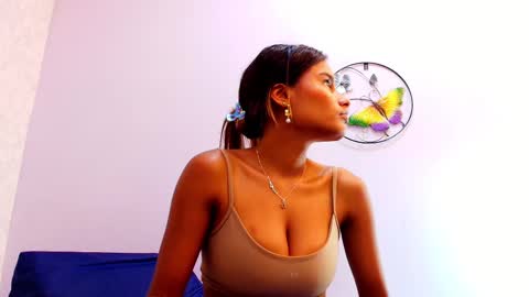 Raquel  online show from 09-24-25, 12:08