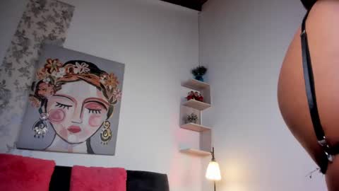   online show from 03-08-25, 01:57