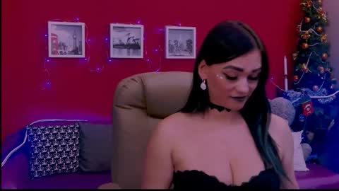 The Queen online show from 01-17-26, 12:37