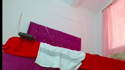 chantal sweety  and horny latina for u online show from 01-09-25, 06:57