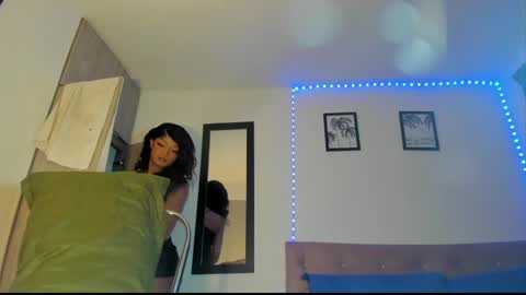 chantellebony online show from 04-25-26, 09:56