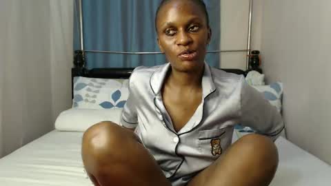 Chantel online show from 03-11-25, 11:48