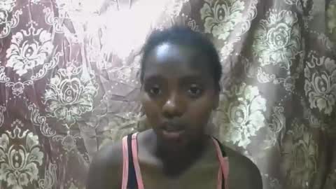 Snapshot of chanteuse655720 chatting on 04-16-26, 02:51 chanteuse655720 online show from 04-16-26, 02:51