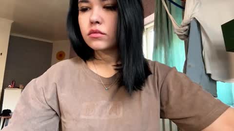 Lola online show from 01-08-26, 08:38