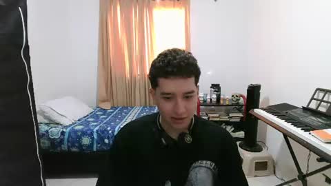 Snapshot of charle_bodychange chatting on 07-21-26, 05:59 Charles Sanabria online show from 07-21-26, 05:59