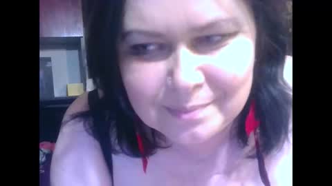 Snapshot of charleekendall chatting on 11-06-25, 10:54 CharleeKendall online show from 11-06-25, 10:54