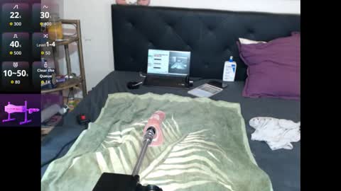 charlenne701298 online show from 10-22-25, 06:51