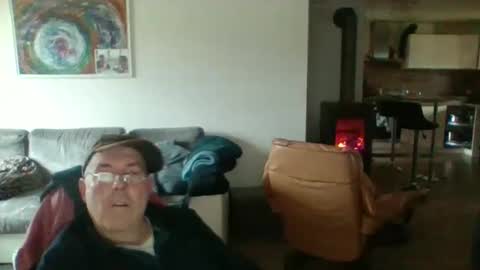 charles6064 online show from 12-02-24, 10:50