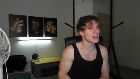 Snapshot of charles_dreams chatting on 11-19-25, 05:24 CHARLES DREAMS online show from 11-19-25, 05:24