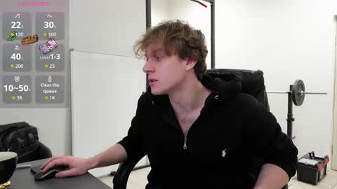 Snapshot of charles_dreams chatting on 12-03-25, 07:01 CHARLES DREAMS online show from 12-03-25, 07:01