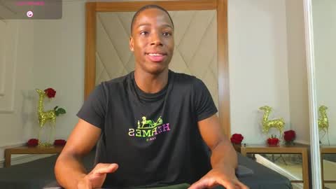 Snapshot of charlesbrown_ chatting on 05-27-26, 01:52 charlesbrown_ online show from 05-27-26, 01:52