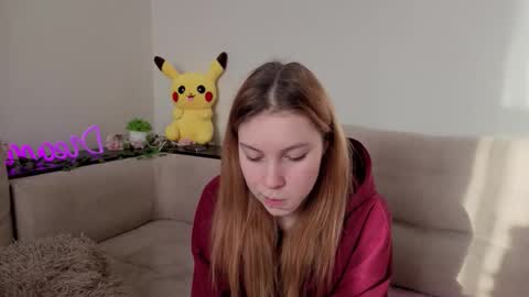 Snapshot of charlesreynosa chatting on 02-07-26, 09:24 Ariel online show from 02-07-26, 09:24