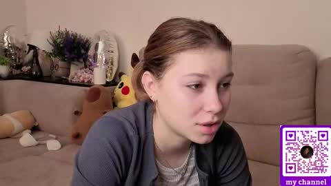 Snapshot of charlesreynosa chatting on 02-21-26, 09:21 Ariel online show from 02-21-26, 09:21