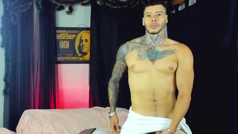Snapshot of charless_dickenss chatting on 01-29-25, 12:12 charless_dickenss online show from 01-29-25, 12:12