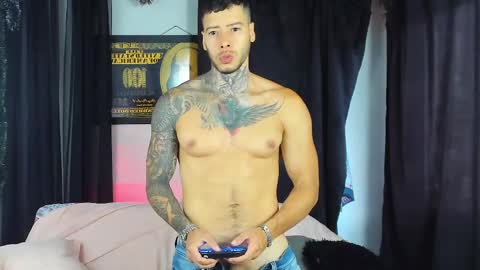 Snapshot of charless_dickenss chatting on 02-20-25, 10:48 charless_dickenss online show from 02-20-25, 10:48