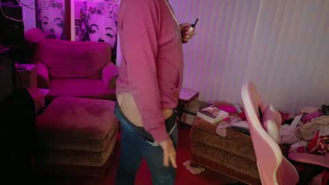 Charli online show from 01-31-25, 01:22