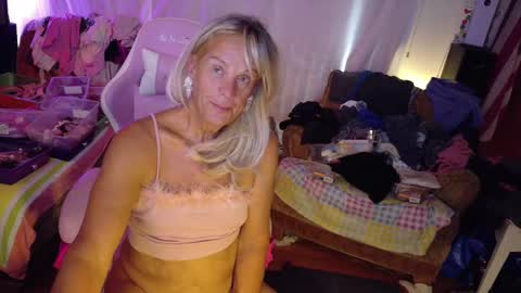 Charli online show from 09-23-25, 11:08