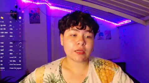 Snapshot of charlie_baker_ chatting on 12-14-24, 07:51 . . online show from 12-14-24, 07:51