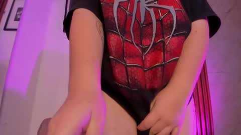 Snapshot of charlie_baker_ chatting on 02-21-25, 07:34 . . online show from 02-21-25, 07:34