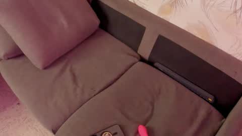 charlie eusse online show from 12-20-24, 05:14