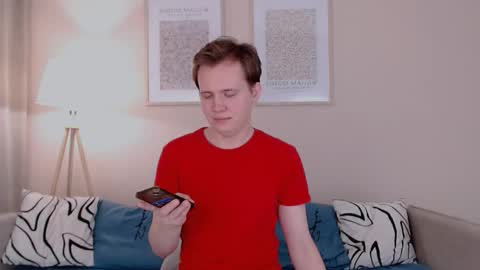 Snapshot of charlie_madison1 chatting on 10-12-25, 07:02 Charley online show from 10-12-25, 07:02