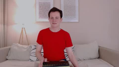 Snapshot of charlie_madison1 chatting on 11-12-25, 06:19 Charley online show from 11-12-25, 06:19