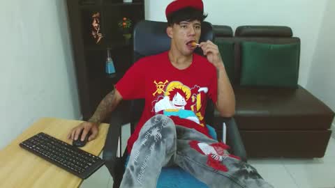 Snapshot of charlie_oconnor chatting on 12-29-24, 08:55 Charlie oconnor online show from 12-29-24, 08:55