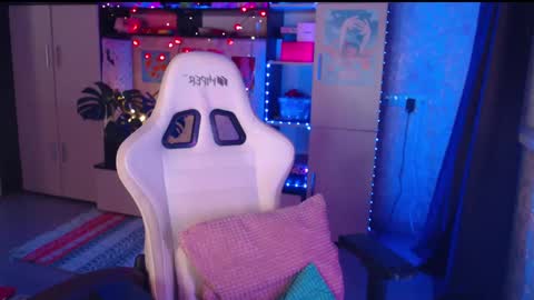 charlie online show from 02-16-25, 07:38