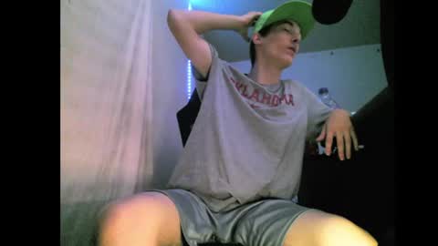 Snapshot of charlied09302 chatting on 07-06-26, 03:14 char sexiness online show from 07-06-26, 03:14