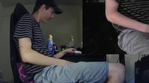 Snapshot of charlied09302 chatting on 07-13-26, 11:18 char sexiness online show from 07-13-26, 11:18