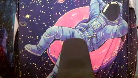 Snapshot of charlieprospect chatting on 11-09-25, 05:28 Charlie Prospect online show from 11-09-25, 05:28